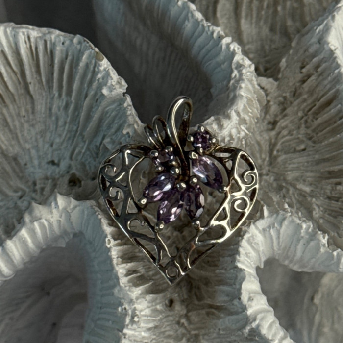 925 Sterling Silver Amethyst Heart Pendant Length 1 Inch