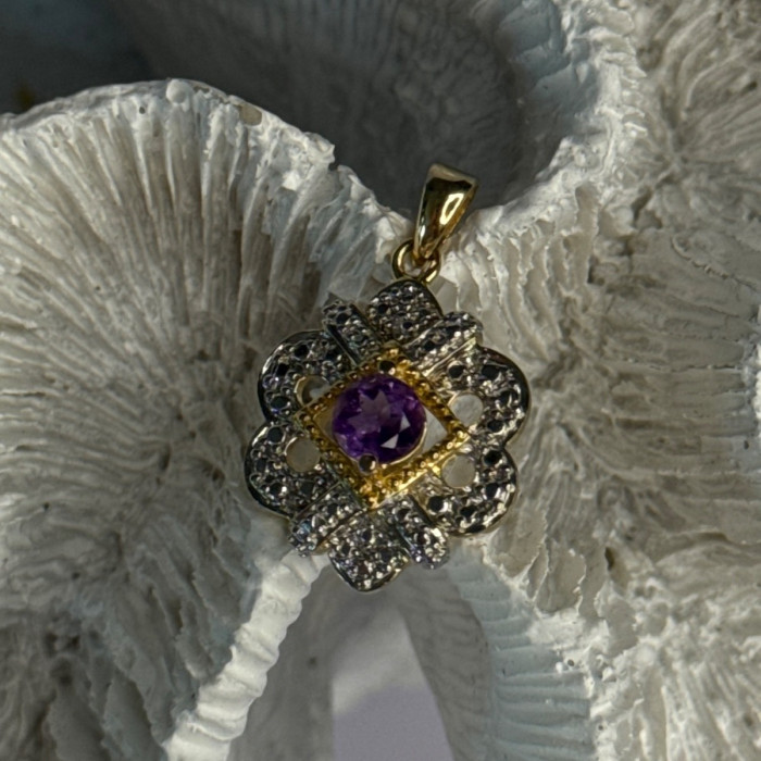 925 Sterling Silver Gold Plated Amethyst Pendant Length 1 Inch