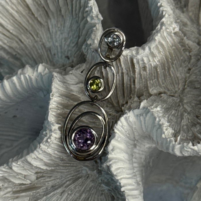 925 Sterling Silver Amethyst & Peridot & Topaz Pendant Length 1.30 Inch