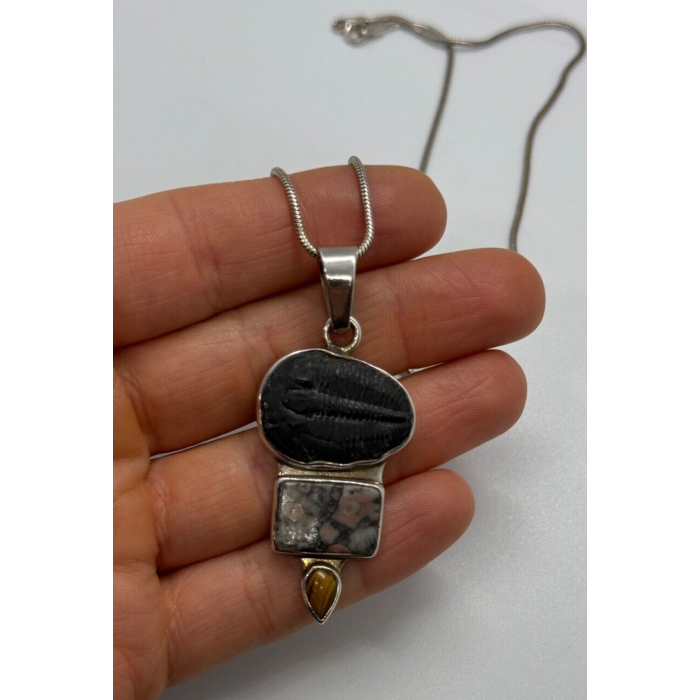 925 STERLING SILVER AGATE NECKLACE