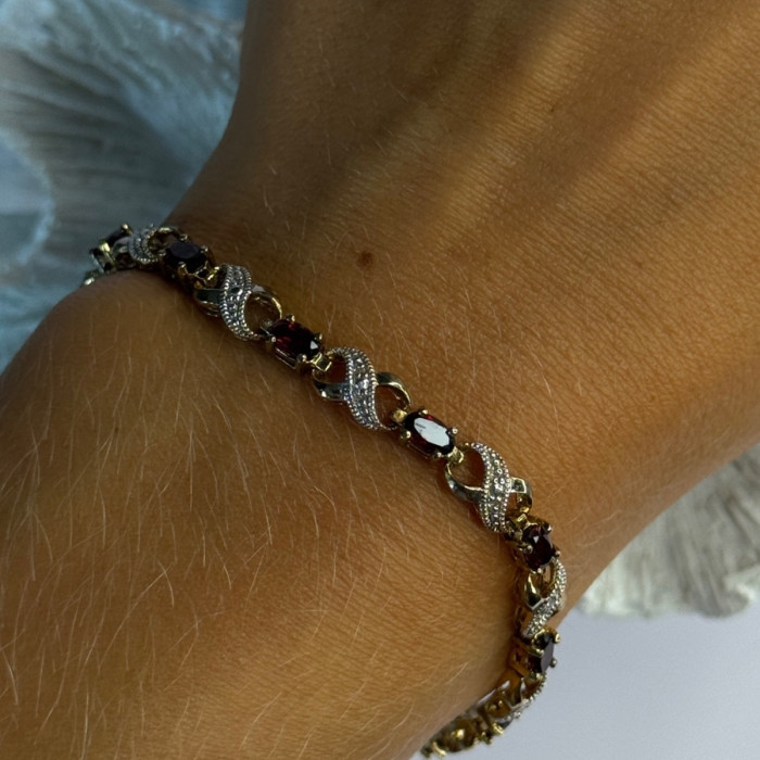 925 Sterling Silver Gold Plated Garnet Bracelet Length 7.5