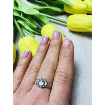 925 Sterling Silver Topaz Ring Size 8.5