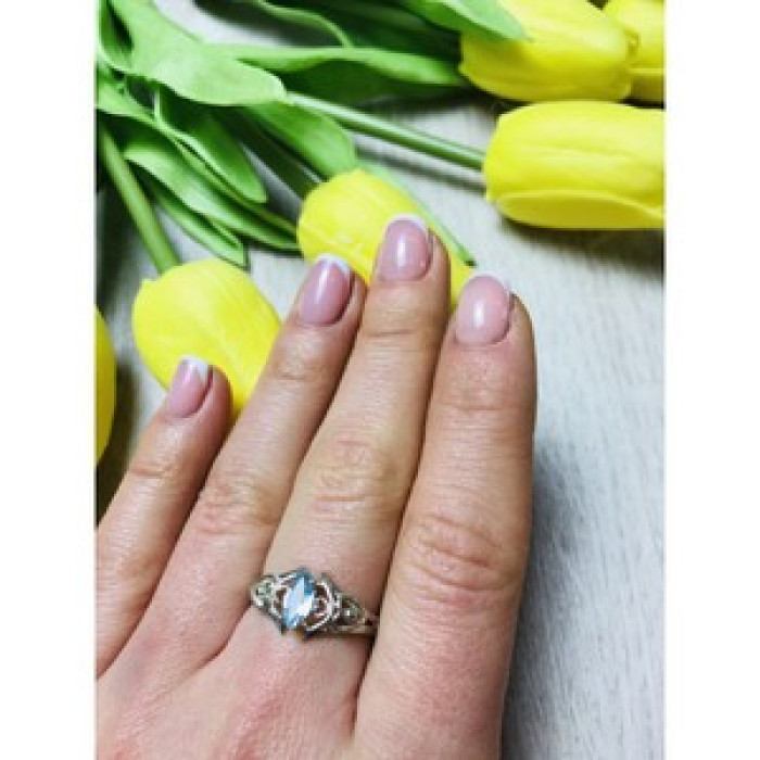925 Sterling Silver Topaz Ring Size 8.5