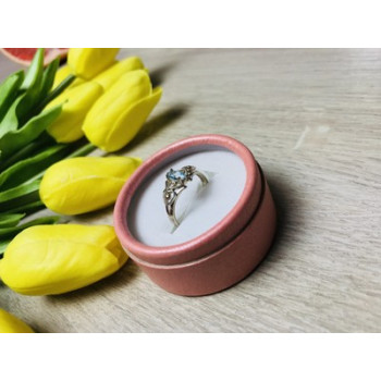 925 Sterling Silver Topaz Ring Size 8.5