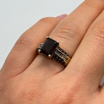 925 Sterling Silver Gold Plated Garnet & Goshenite Ring Size 6
