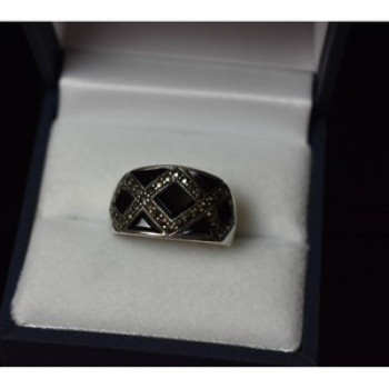 925 Sterling Silver Black Nephrite & Marcasites Ring Size 8