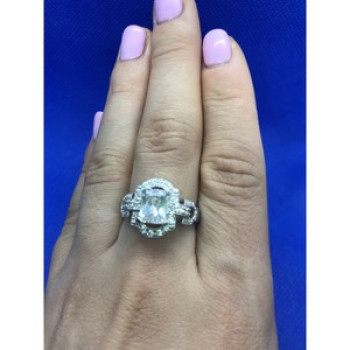 925 Sterling Silver CZ Ring Size 8