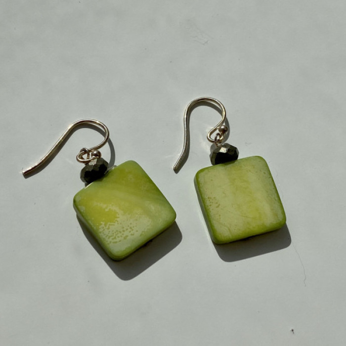 925 Sterling Silver Green Agate Earrings