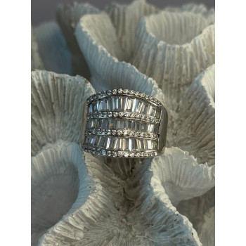 Elegant Design 925 Sterling Silver Cz Ring Size 9