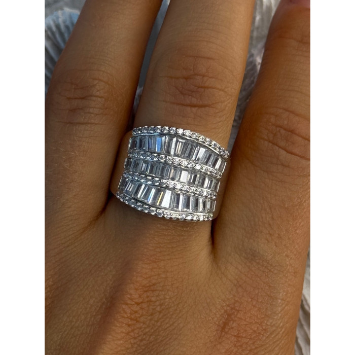 Elegant Design 925 Sterling Silver Cz Ring Size 9