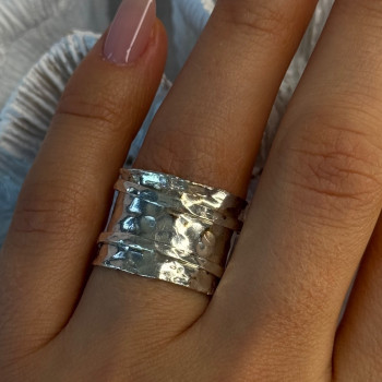Unique Design 925 Sterling Silver Ring Size 6
