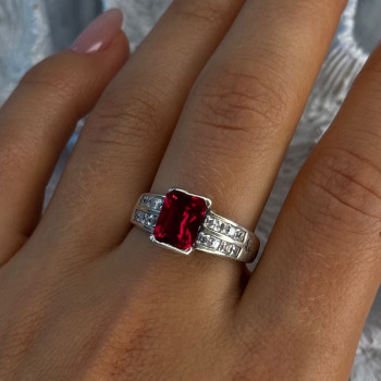 925 Sterling Silver Ruby & Beryl Ring Size 10