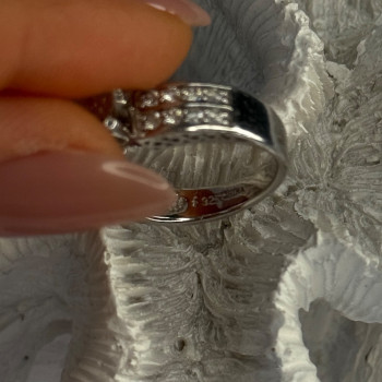 Shiny 925 Sterling Silver Cz Ring Size 5