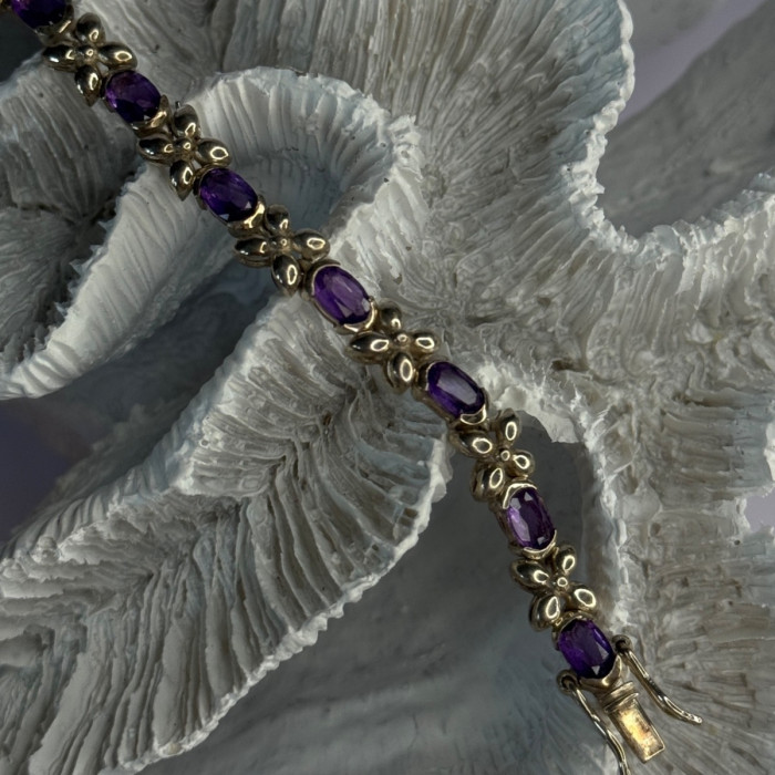 Lovely 925 Sterling Silver Amethyst Bracelet Length 7