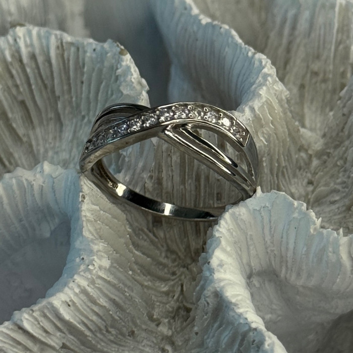 925 Sterling Silver Beryl Ring Size 9