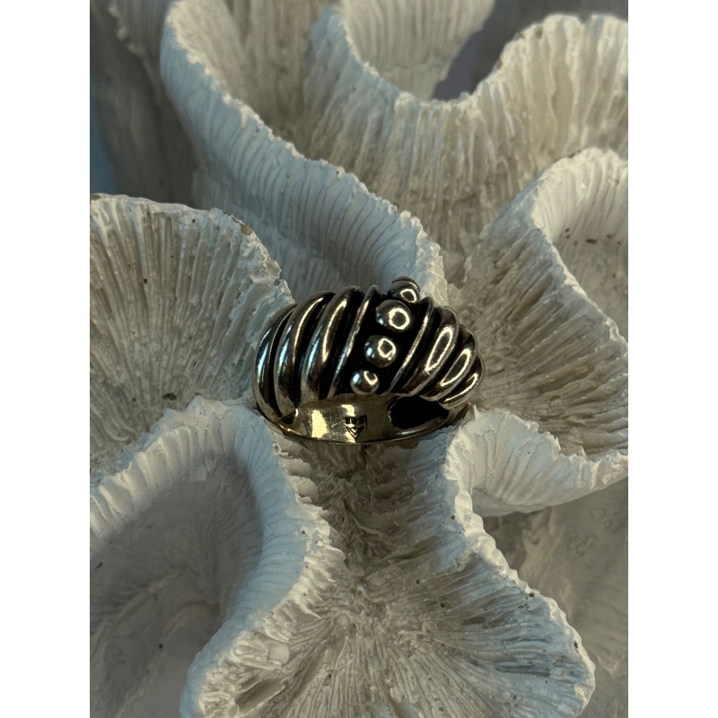 Unique Design 925 Sterling Silver Ring Size 7