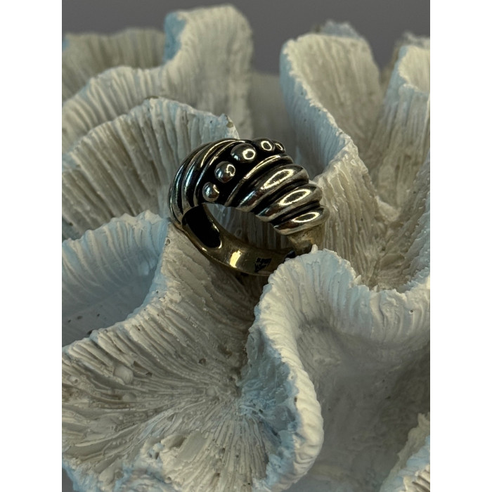 Unique Design 925 Sterling Silver Ring Size 7
