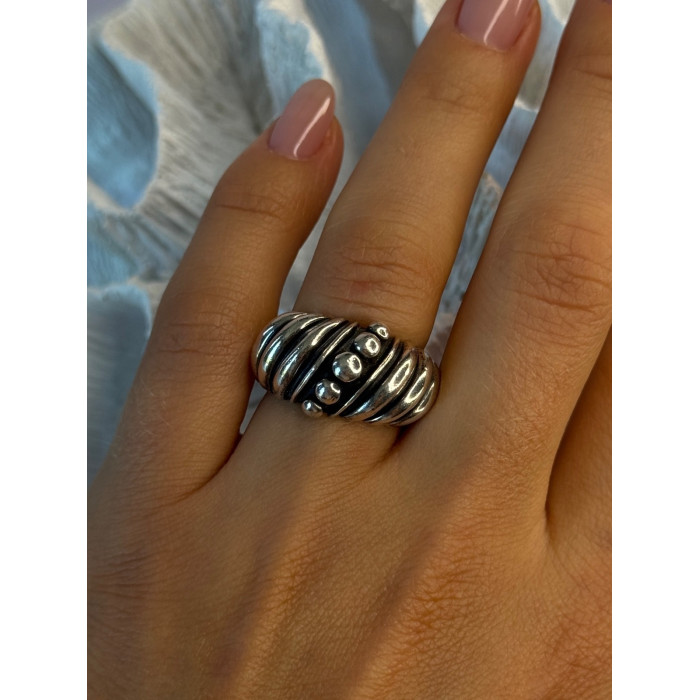 Unique Design 925 Sterling Silver Ring Size 7