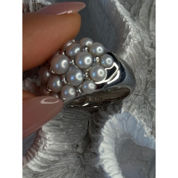 Elegant 925 Sterling Silver Pearl  Ring Size 7