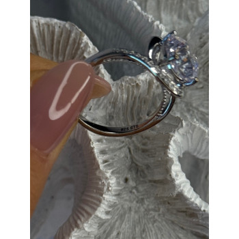 Shiny 925 Sterling Silver Cz Ring Size 8