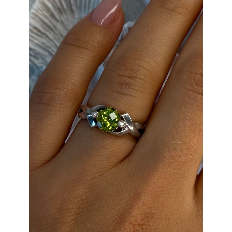 925 Sterling Silver Peridot & Beryl Ring Size 6