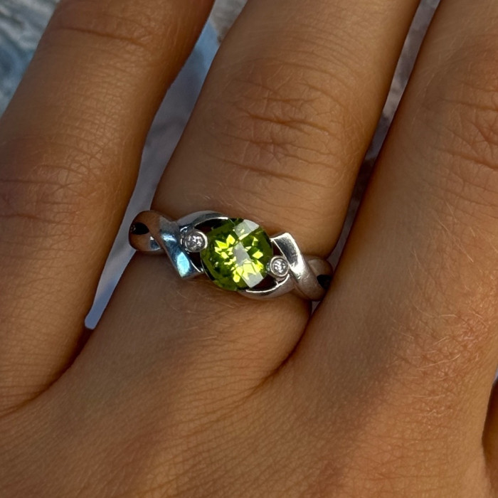 925 Sterling Silver Peridot & Beryl Ring Size 6