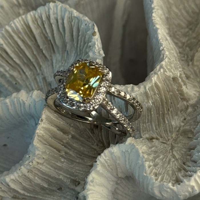 925 Sterling Silver Citrine & Beryl Ring Size 8