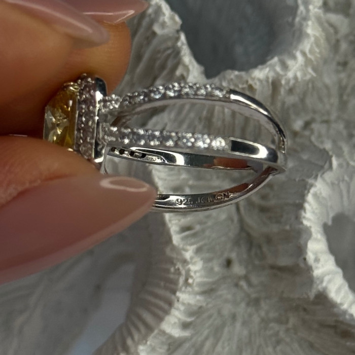 925 Sterling Silver Citrine & Beryl Ring Size 8
