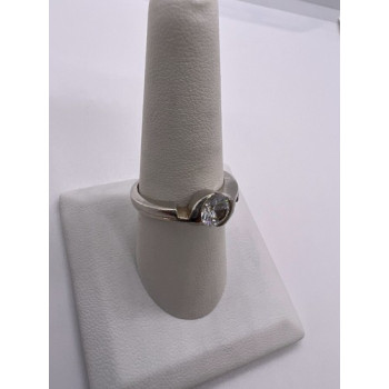 925 Sterling Silver CZ Ring Size 8.5