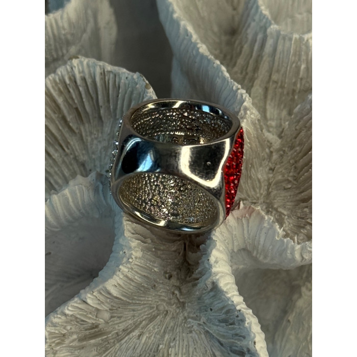 Beautiful Design 925 Sterling Silver Cz Ring Size 7