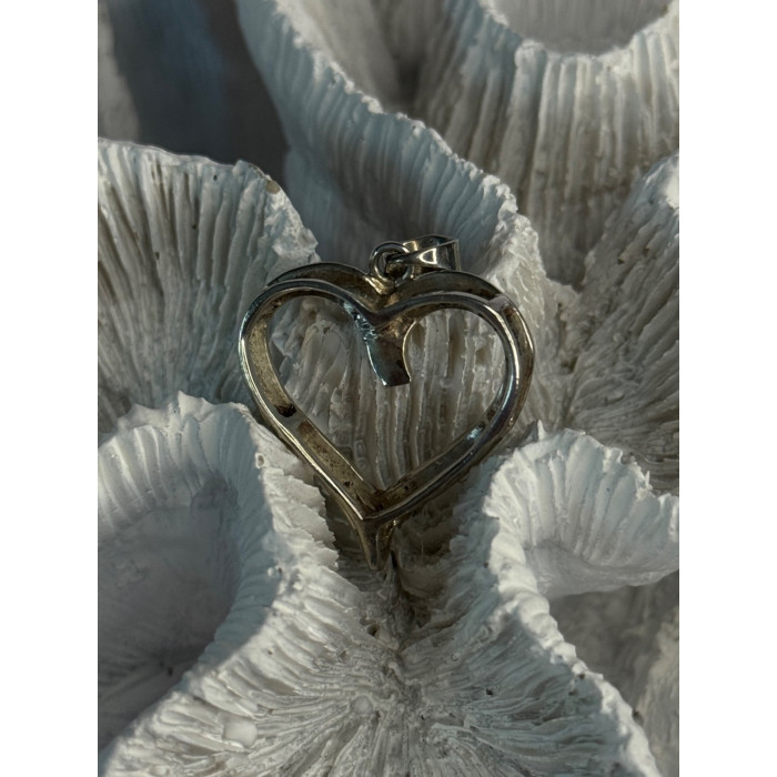 925 Sterling Silver Turquoise Heart Pendant Length 1.20 Inch