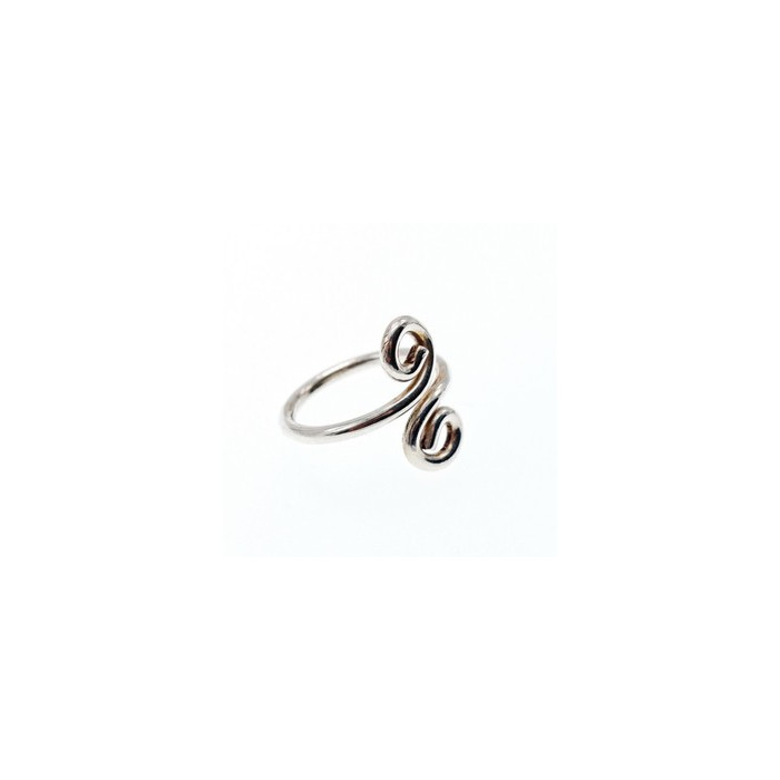 925 Sterling Silver Ring Size 6.5 (adjustable)