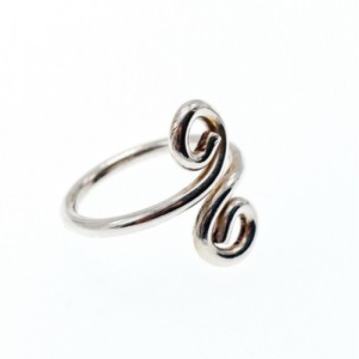 925 Sterling Silver Ring Size 6.5 (Adjustable)