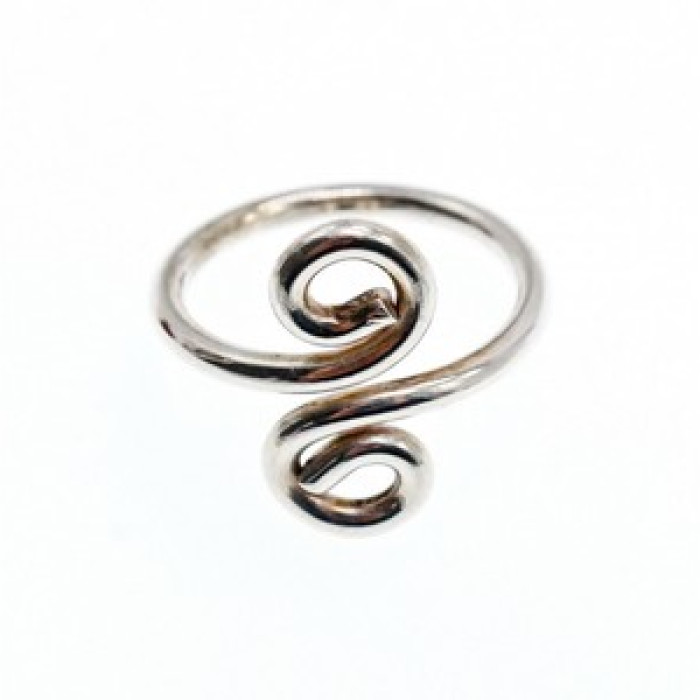 925 Sterling Silver Ring Size 6.5 (Adjustable)