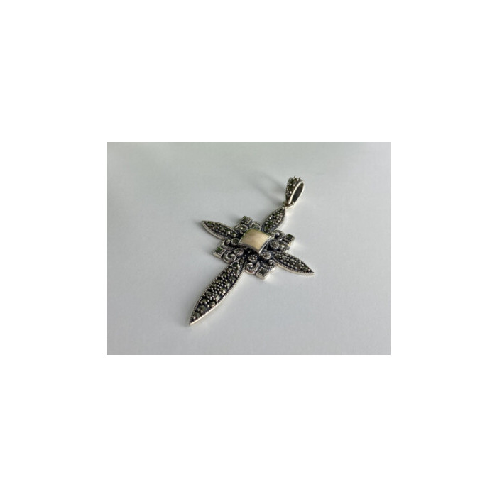 925 STERLING SILVER AGATE & MARCASITE CROSS PENDANT