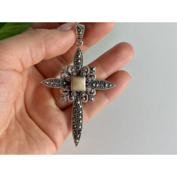 925 STERLING SILVER AGATE & MARCASITE CROSS PENDANT