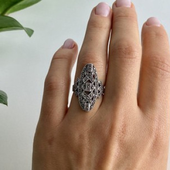 925 Sterling Silver Marcasites Ring Size 6.5