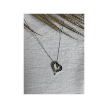 10K WHITE GOLD BLACK & WHITE DIAMONDS HEART CHAIN WITH PENDANT