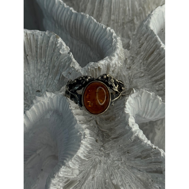 Vintage 925 Sterling Silver Amber Ring Size 8
