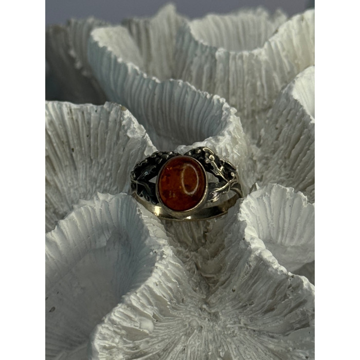 Vintage 925 Sterling Silver Amber Ring Size 8