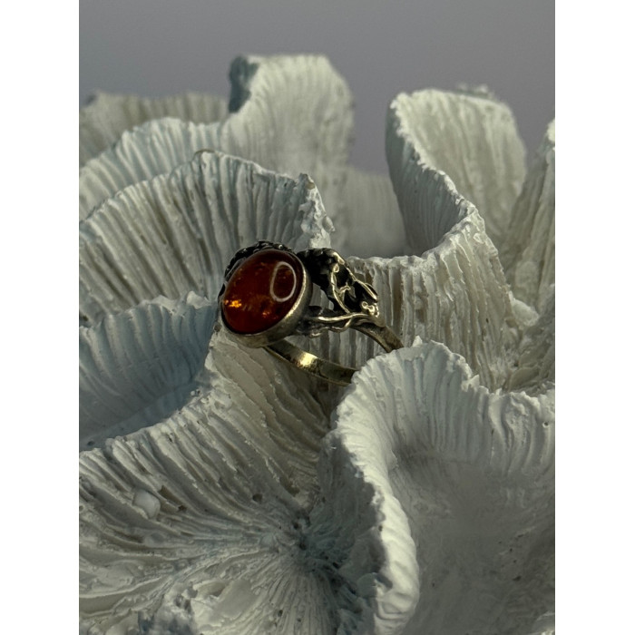 Vintage 925 Sterling Silver Amber Ring Size 8