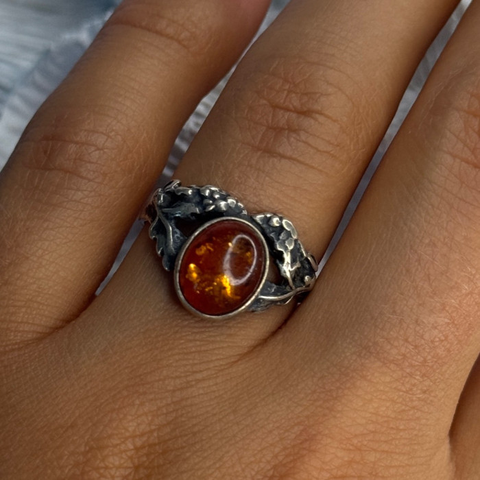 Vintage 925 Sterling Silver Amber Ring Size 8