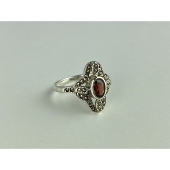 925 Sterling Silver Almandine & Marcasites Ring Size 7