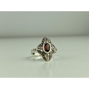 925 Sterling Silver Almandine & Marcasites Ring Size 7