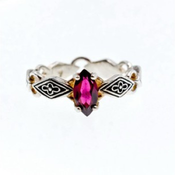 925 Sterling Silver Almandine Ring Size 7