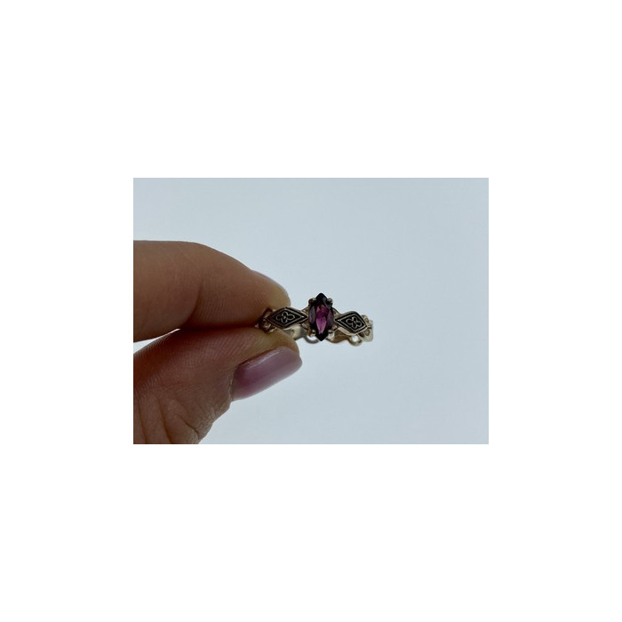 925 Sterling Silver Almandine Ring Size 7