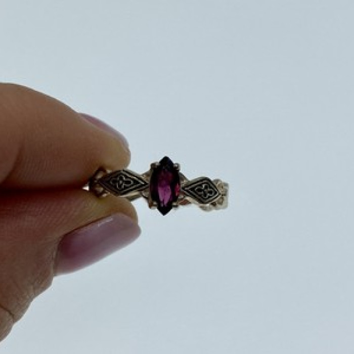 925 Sterling Silver Almandine Ring Size 7