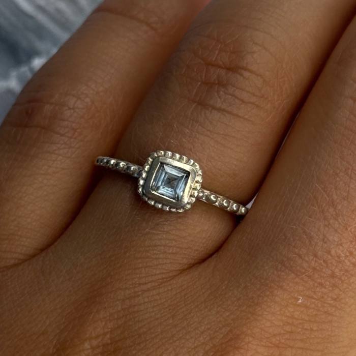 925 Sterling Silver Rj Topaz Ring Size 7