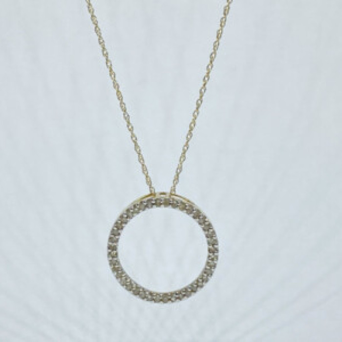 14K Yellow Gold Diamonds Chain With Pendant