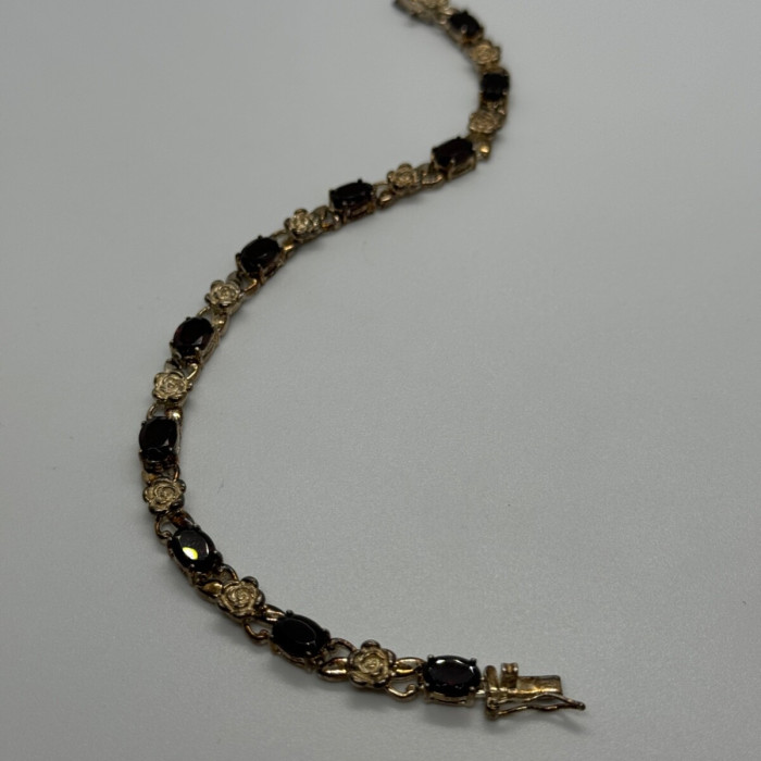 925 Sterling Silver Garnet Flowers Bracelet
